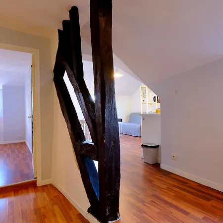 Le Toit Des Carmes Apartamento